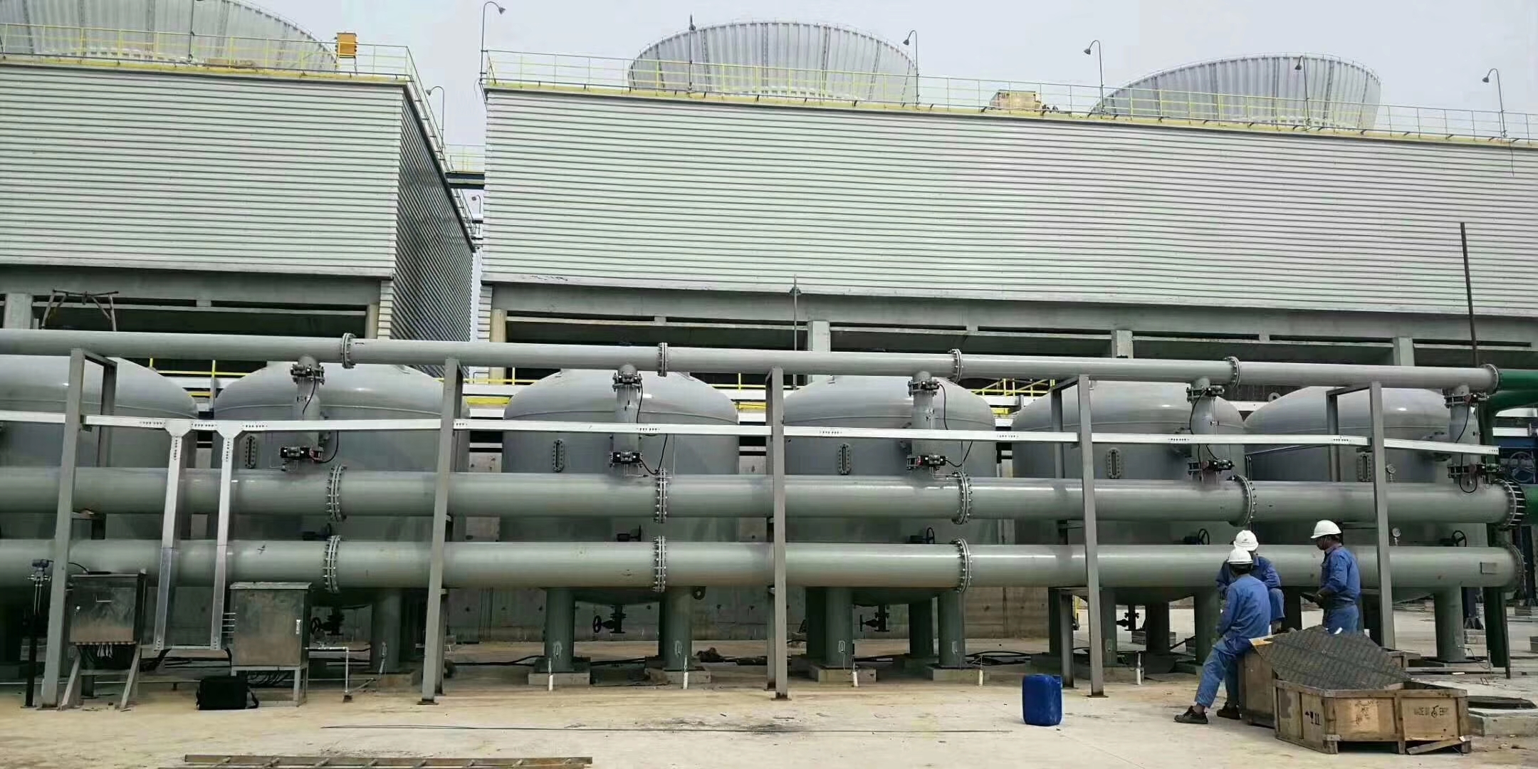 玻璃鋼結(jié)構(gòu)冷卻塔